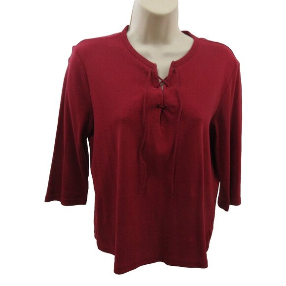St John's Bay Top Petite Large Laced V-Neck Front Pullover Burgundy 3/4 Sleeve - Picture 2 of 8